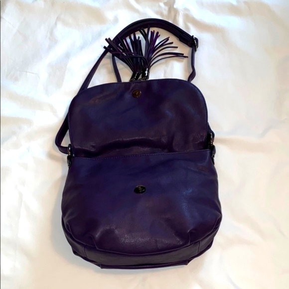 NWOT, flora & co shoulder bag, - Picture 3 of 8
